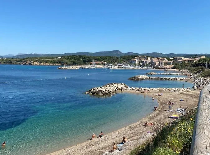 Coudouliere Vue * Six-Fours-les-Plages